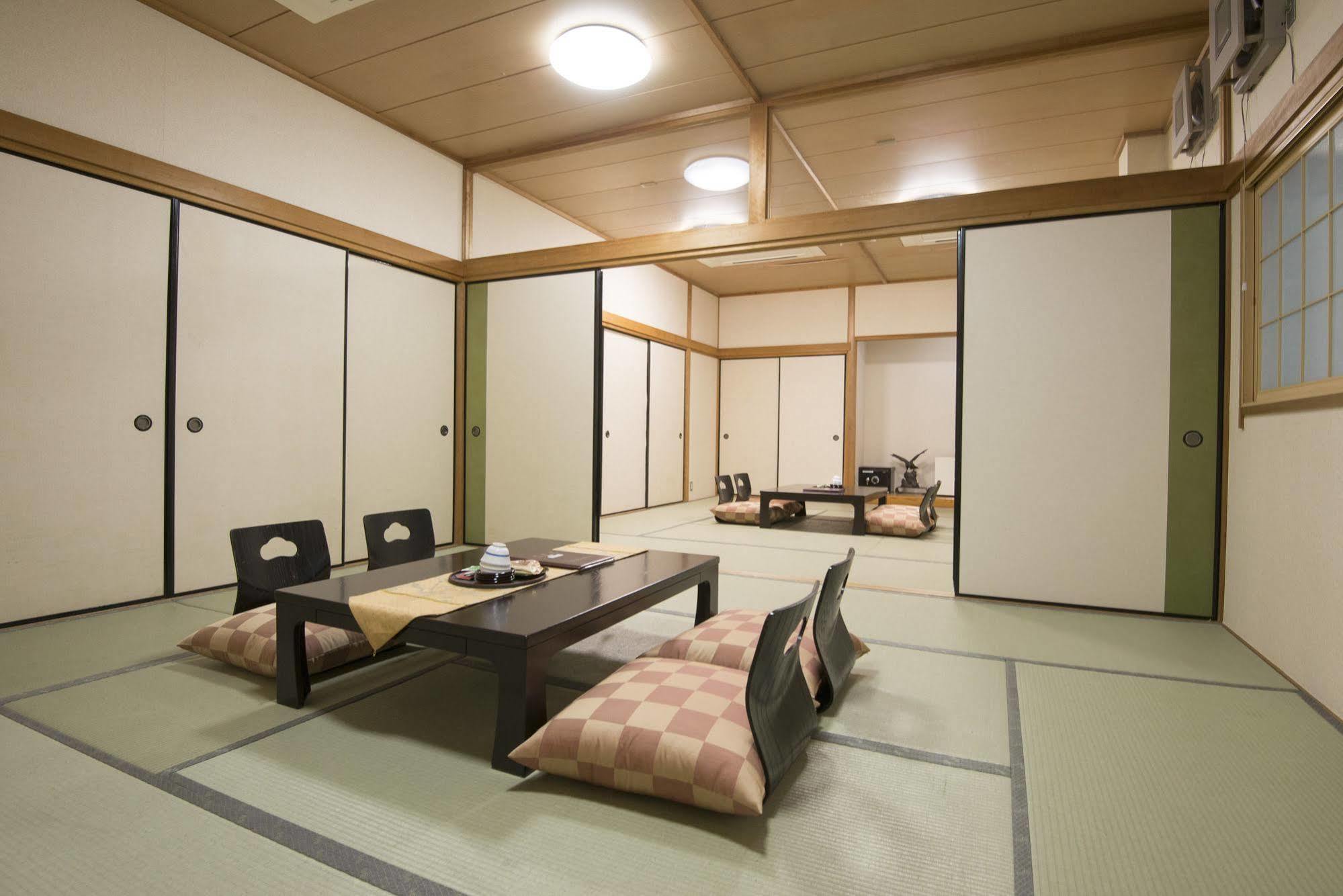 Tenpyo Ryokan Nara Exteriör bild