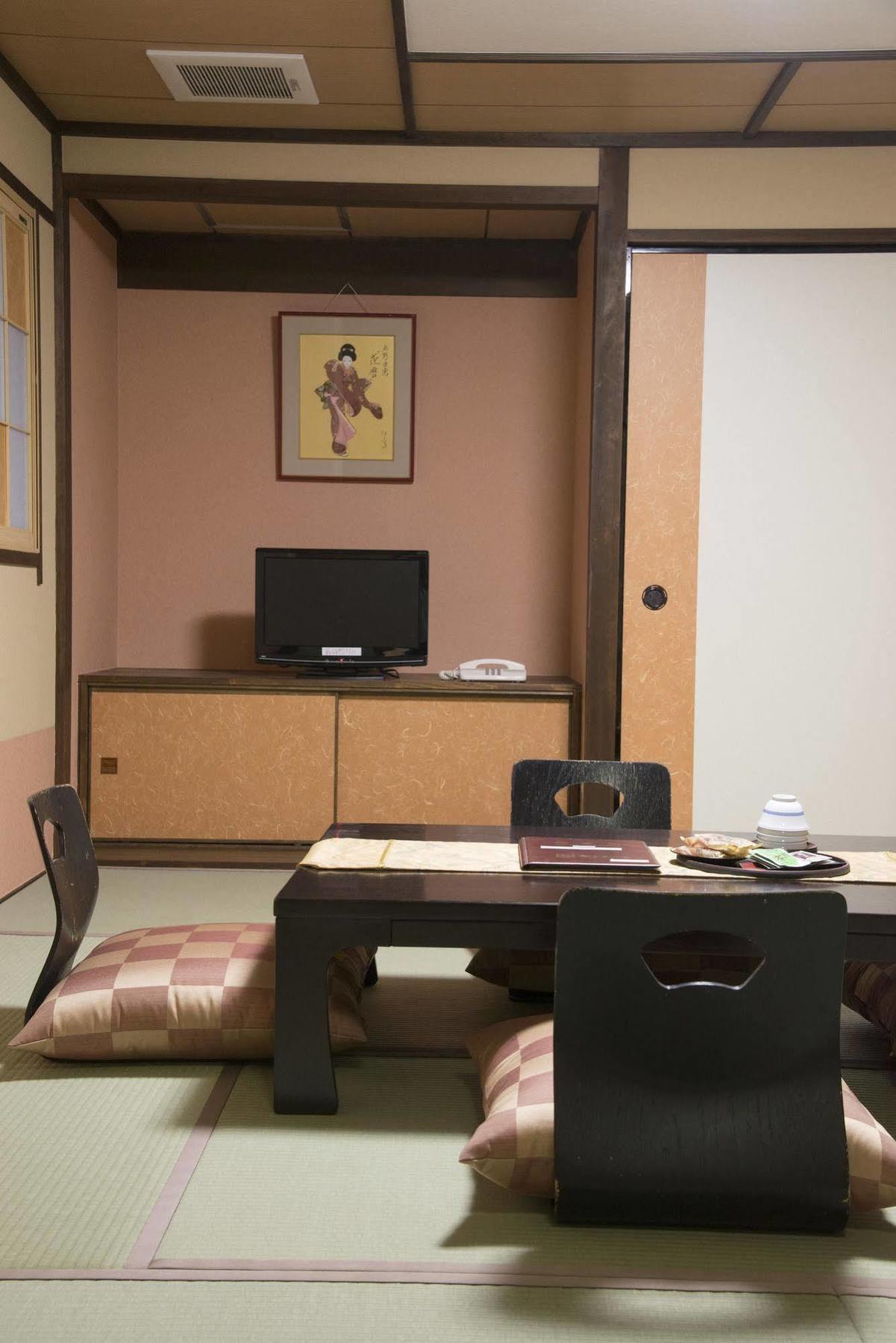Tenpyo Ryokan Nara Exteriör bild